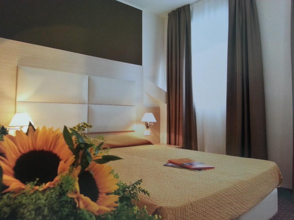 Hotel Regina Bolzano Rom bilde
