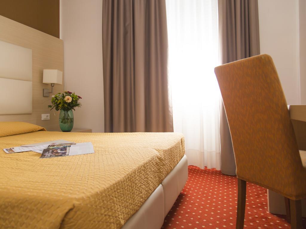 Hotel Regina Bolzano Eksteriør bilde